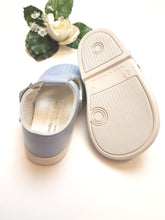 Load image into Gallery viewer, Baypod sky blue shoe