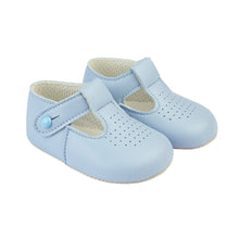Load image into Gallery viewer, Baypod sky blue baby shoes