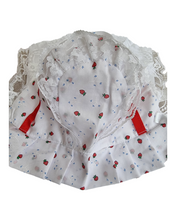 Load image into Gallery viewer, Vintage Baby bonnets - strawberry
