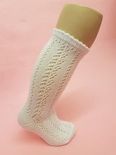 Load image into Gallery viewer, Mckenzie white socks 2 pack
