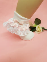 Load image into Gallery viewer, Sparkle Frilly Lace Socks
