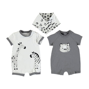 Baby animal gift set for baby.