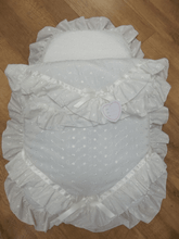 Load image into Gallery viewer, pram cover and pillow case - Ctwinkles
