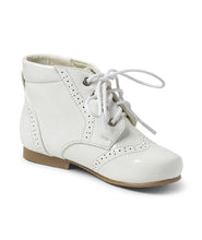 Load image into Gallery viewer, White lace up boots kids
